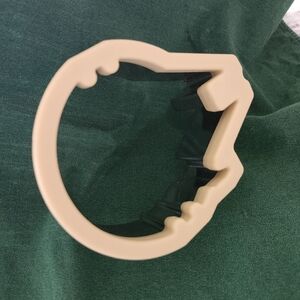 STAR WARS COOKIE CUTTERS ( MILLENIUM FALCON & TIE FIGHTER)